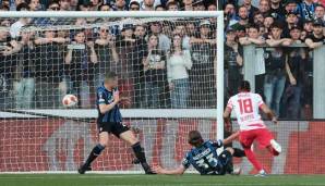 Christopher Nkunku schießt die Leipziger in Führung.