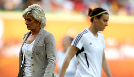 Silvia Neid (l.) und Birgit Prinz kamen bei der Heim-WM auf keinen gemeinsamen Zweig