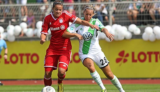 Zwei EM-Heldinnen im Duell: Lena Lotzen und Lena Goeßling (r.)