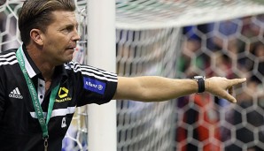 Trainer Colin Bell steht mit dem 1. FFC Frankfurt im Pokalfinale gegen Essen