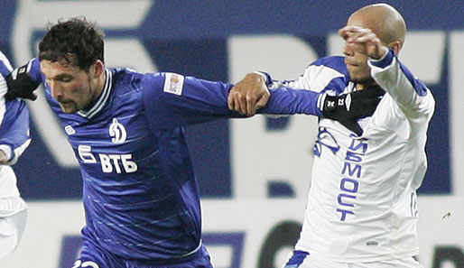 Einsatz wird belohnt: Kevin Kuranyi (l.) sieht eine positive Entwicklung bei Dynamo Moskau