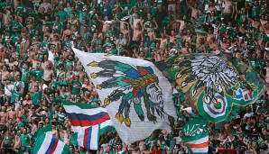 Fans von Rapid Wien sorgten beim Derby gegen die Austria für einen Skandal