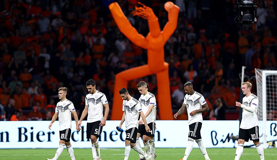 Die deutsche Nationalmannschaft hat gegen die Niederlande deutlich mit 0:3 verloren. Das Ergebnis spiegelt nicht die Leistung der DFB-Elf wider. Wirklich überzeugen konnte Deutschland aber nicht, vor allem nicht die Bayern-Stars.