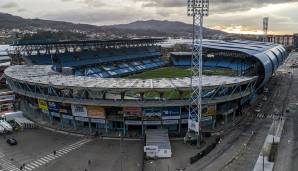 Balaidos (Celta Vigo) - 1928: Bevor das Stadion in den 20er Jahren gebaut werden konnte, musste erst einmal der Fluß Lagares umgeleitet werden. Bei der WM 1982 richtete das Stadion drei Spiele aus – die Zuschauer sahen drei Unentschieden.