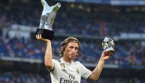 Die wohl wichtigste Auszeichnung ist die Wahl zum Spieler des Jahres. Nominiert für die Nachfolge von Luka Modric waren Lionel Messi, Cristiano Ronaldo und Virgil van Dijk. Und der Gewinner ist ...