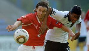 Abwehr - ANDRE GONCALVES: Debütierte für Zürich in der Super League, konnte sich jedoch erst in der 2. Liga bei Schaffhausen durchsetzen. Wechselte im Sommer zu Linth in die 4. Liga und schmiss seinen Ex-Klub direkt in der ersten Runde aus dem Pokal.