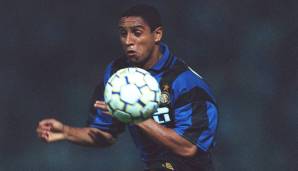 Insgesamt wechselten neun Spieler von Real Madrid zu Inter Mailand, den umgekehrten Weg gingen nur drei Profis. Neben Ronaldo war einer davon Roberto Carlos.