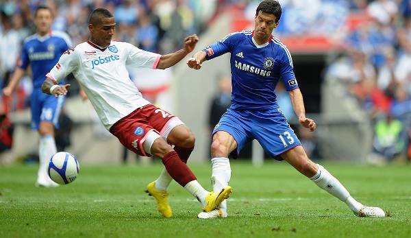 Kevin-Prince Boateng verletzte Michael Ballack im FA-Cup-Finale 2010 so schwer, dass er anschließend die WM in Südafrika verpasste.