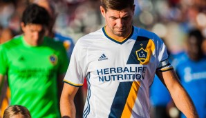 ERSATZSPIELER – Steven Gerrard: Nach 17 Jahren für die Profis des FC Liverpool zog es Gerrard noch eineinhalb Jahre in die USA. Bei L.A. Galaxy kam er immerhin auf 39 Spiele und traf dabei fünfmal. Mittlerweile ist Gerrard Trainer von Aston Villa.