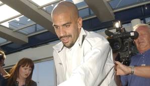 JUAN SEBASTIAN VERON von Manchester United zum FC Chelsea (2003): Denn 2003 lockte Zahavi Geldgeber Roman Abramovich zu den Blues. Er lernte den Russen schon 1998 in Moskau kennen. Es folgten einige Transfers zu den Blues, Veron war der erste.