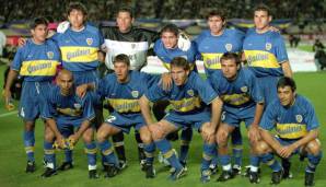 Die Startelf der Boca Juniors beim Weltpokal 2000 gegen Real Madrid: Vorne in der Mitte Doppeltorschütze Martin Palermo, oben vierter von links Regisseur Juan Roman Riquelme.