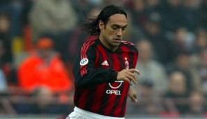Wechselte nach der WM 2002 von Lazio Rom zur AC Milan und legte dort eine Welt-Karriere hin. Gewann mit der Rossoneri alle relevanten nationalen und internationalen Titel sowie mit Italien 2006 die Weltmeisterschaft.