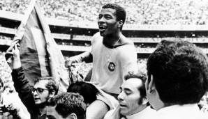 Platz 19: JAIRZINHO (Brasilien) - 35 Tore in 81 Länderspielen. Der "Hurricane" konnte vorne überall spielen. Topscorer der legendären brasilianischen Weltmeister-Mannschaft von 1970.