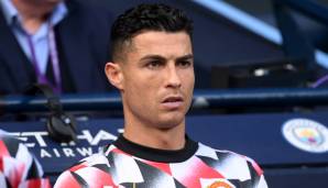 Ronaldo steht bei United noch bis 2023 unter Vertrag, spielt allerdings kaum mehr eine Rolle. Zuletzt lagen dem 37-jährigen Portugiesen mehrere hochdotierte Angebote aus Saudi-Arabien vor. Diese hatte CR7 allerdings abgelehnt.