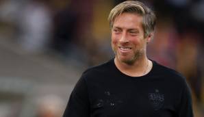 MICHAEL WIMMER: Der Interimstrainer des VfB Stuttgart wird auch am Samstag gegen den BVB auf der Bank sitzen und die Geschicke der Schwaben leiten. Das bestätigte Sportdirektor Sven Mislintat gegenüber Sky.