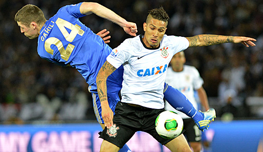 Paolo Guerrero (r.) führte Corinthians Sao Paulo zur Klub-WM gegen den FC Chelsea