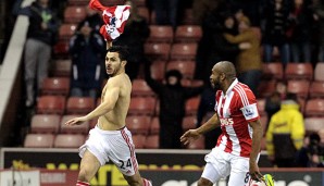 Mit einem absoluten Traumtor kann Assaidi Stoke City den Sieg bringen