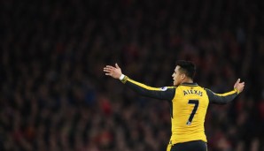 Alexis Sanchez saß gegen Liverpool zu Beginn nur auf der Bank