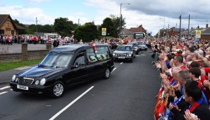 Jermain Defoe und über tausend anderer Fans kamen zur Beerdigung des kleinen Bradley
