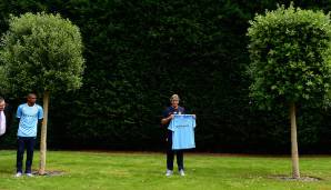 13. Mai 2013: Ein Jahr nach der ersten Meisterschaft seit 44 Jahren wird Mancini entlassen. Aufgrund von internen Reibereien und der Chancenlosigkeit im Titelrennen mit United zieht Klub-Boss Mansour die Reißleine. Manuel Pellegrini übernimmt.
