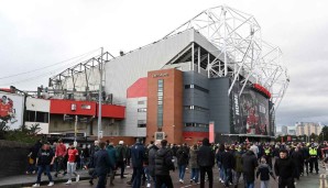 Durch Auflage eines Aktienprogramms für die Fans von Manchester United wollen die Besitzer des englischen Fußball-Rekordmeisters Manchester United die Anhänger mit dem Klub und seiner Führung versöhnen.