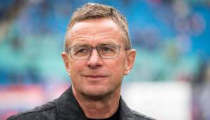 Laut The Athletic soll ein langjähriger Bundesliga-Coach die Red Devils übernehmen: RALF RANGNICK. Der 63-Jährige soll demnach bis zum Ende der Saison betreuen und danach dem Verein in beratender Tätigkeit weiter erhalten bleiben.