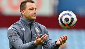 JOHN TERRY: "Er kennt den Verein" ist meist eine Phrase, aber unterschätzen sollte man diese nicht. Terry würde zweifellos in diese Rolle passen, wenn Chelsea einen neuen Trainer suchen sollte, der sofort eine Verbindung zu den Fans herstellt.