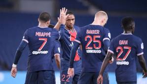 In der Ligue 1 gastiert Paris Saint-Germain am heutigen Freitag bei Olympique Nimes.