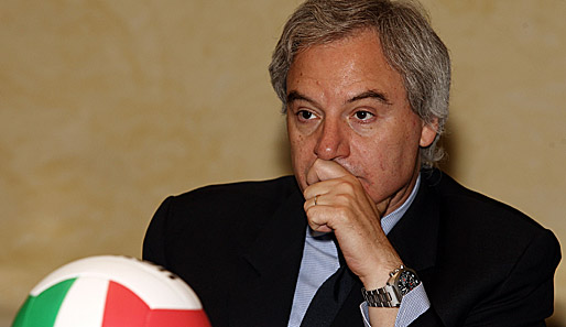 Maurizio Beretta, Präsident der Serie A, verlangt tiefgründige Ermittlungen