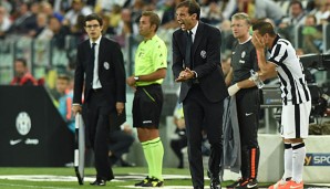 Massimiliano Allegri (M.) trainiert seit dieser Saison Juventus Turin