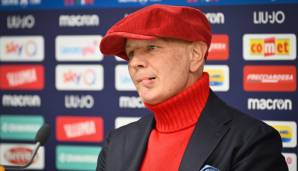 Teile der Mannschaft des FC Bologna haben ihren an Leukämie erkrankten Trainer Sinisa Mihajlovic überrascht.