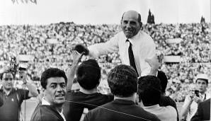 FULVIO BERNARDINI: Der 1905 geborene und aus der Lazio-Jugend stammende Angreifer war der erste, der die römischen Lager wechselte. Nach einer Zwischenstation bei Inter wechselte er 1928 zur Roma, die erst ein Jahr zuvor gegründet wurde.
