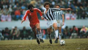 LIONELLO MANFREDONIA: Aufgewachsen als Lazio-Fan kickte er in der Jugendakademie und anschließend von 1975-85 für die erste Mannschaft. Zwei Saisons verpasste er aufgrund einer Sperre im Zuge des Wettskandals im Jahr 1980.