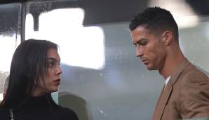 Georgina Rodriguez gibt private Einblicke in das Leben mit Cristiano Ronaldo und verrät, wie der Juve-Superstar zuhause so tickt.