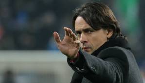 "Mit großem Bedauern" verkündete der Klub, für den Inzaghi 126 Tore erzielt hatte, die vorzeitige Trennung. Sturmkollege Luca Toni sagte zu Inzaghis Amtszeit als Milan-Coach: "Pippo ist um zehn Jahre gealtert."