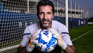 Gigi Buffon Parma 2022-23