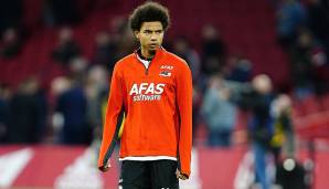Da diese vorerst ohne Ergebnis endeten, soll das Interesse an Alkmaar-Talent CALVIN STENGS zugenommen haben. Der 21-Jährige dürfte nach seiner zweiten Profisaison für den Schritt zum Barca-Stammspieler aber noch nicht bereit sein.