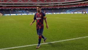 Horacio Pagani (Diario Clarin): "Messi hat einen Rückzieher gemacht, weil er keine andere Chance hat. Er hat sich geirrt. Er ist der beste Spieler der Welt, aber seine 'Anbeter' behandeln ihn wie Jesus Christus."