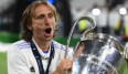 Luka Modric bleibt Real Madrid eine weitere Saison erhalten.