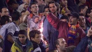 LUIS FIGO: Sein Wechsel vom FC Barcelona zu Real Madrid war 2000 das Thema überhaupt. Bei Real wurde er einer der ersten Galaktischen, spielte fünf Jahre auf hohem Niveau. Dann kam Vanderlei Luxemburgo und hatte keine Verwendung für ihn.