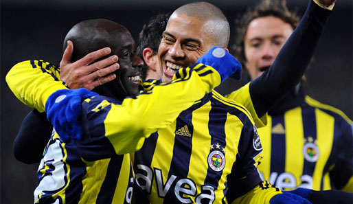 Alex führt mit 17 Toren die Torjägerliste der Süper Lig an