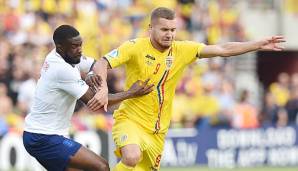 Rumänien gewinnt bei der U21-Europameisterschaft mit 4:2 gegen England.