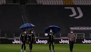 Die Juve-Spieler warteten vergeblich auf die Mannschaft der SSC Neapel.