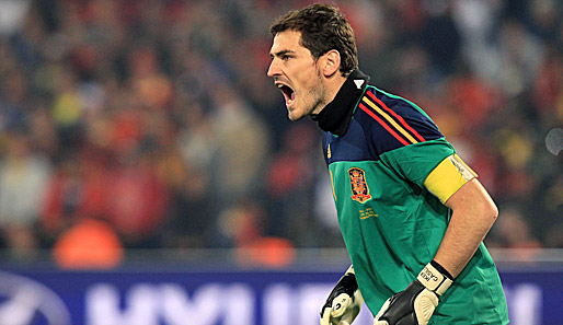 Iker Casillas spielt bereits 2001 für die spanische Nationalmannschaft