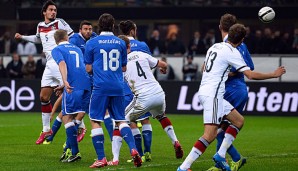 Mats Hummels traf im Freundschaftsspiel gegen Italien per Kopf