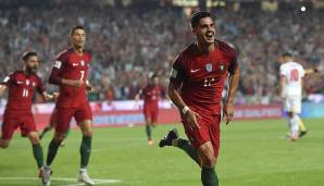 PORTUGAL: Neun Spiele gewann die Schweiz in Gruppe B. Das letzte und entscheidende verlor man gegen Portugal. Der amtierende Europameister zog am zehnten Spieltag dank eines 2:0-Sieges vorbei