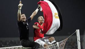 Essam El Hadary bejubelt gemeinsam mit Mohamed Zidan den Sieg im Afrika Cup 2008.