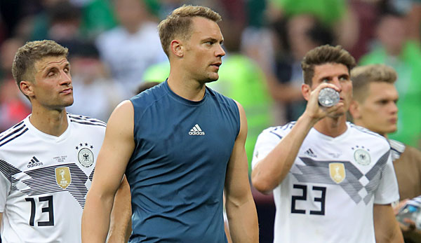Bedröppelte Gesichter beim DFB-Team: Manuel Neuer, Thomas Müller und Mario Gomez nach der Niederlage gegen Mexiko.