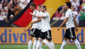 Bei der WM in Russland trifft die deutsche Nationalmannschaft beim ersten Spiel auf Mexiko. Von den bisherigen 17 Auftaktpartien bei allen Weltmeisterschaften gewannen die Deutschen zwölf. SPOX zeigt den Start des DFB-Teams bei allen Endrunden.