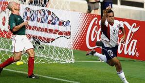 WM 2002: Erstmals gewann ein Spieler, der nicht aus Europa oder Südamerika stammt. Landon Donovan erzielte für die USA in Japan und Südkorea zwei Treffer und bereitete einen weiteren vor. Deutschland bendete im Viertelfinale die Träume der Amerikaner.